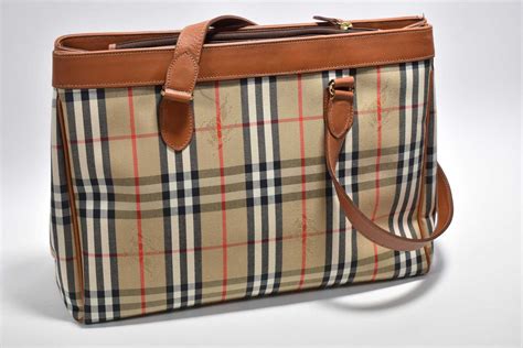 cintura burberry vintage|vintage Burberry tote bags.